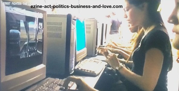 Ezine Acts Business Opportunities: Public computer business opportunities in Bangkok.